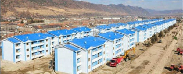 새로 건설 된 북한 회령시 아파트 [사진출처:노동신문]